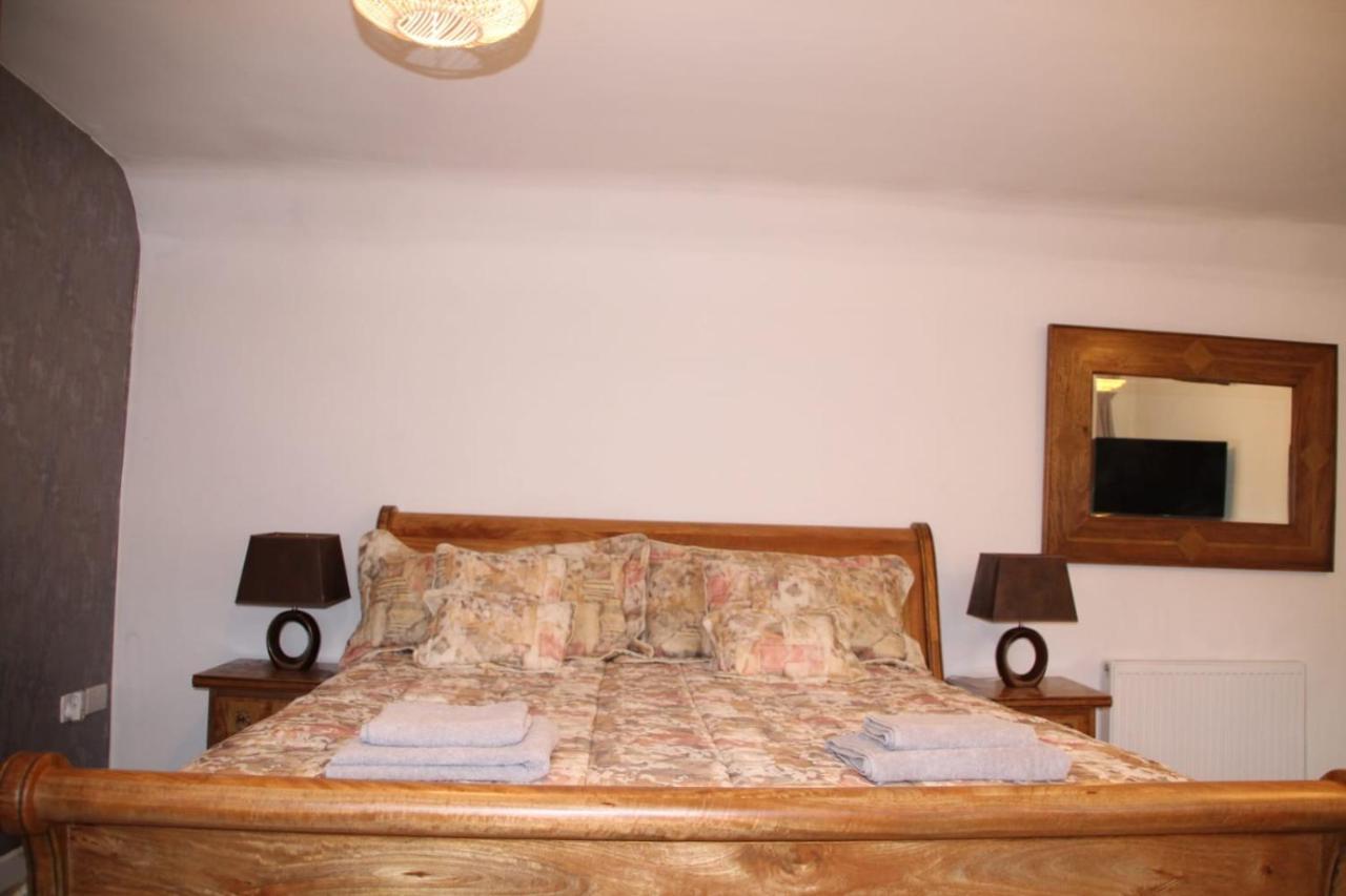 House 1905 - Self Catering Serviced Apartment Tidworth Luaran gambar