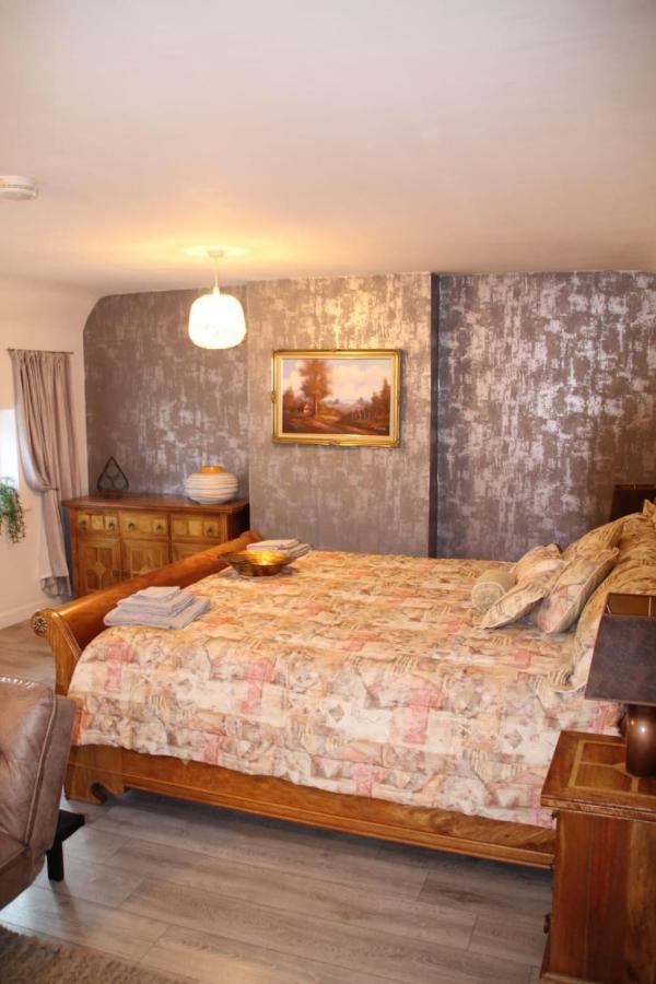 House 1905 - Self Catering Serviced Apartment Tidworth Luaran gambar