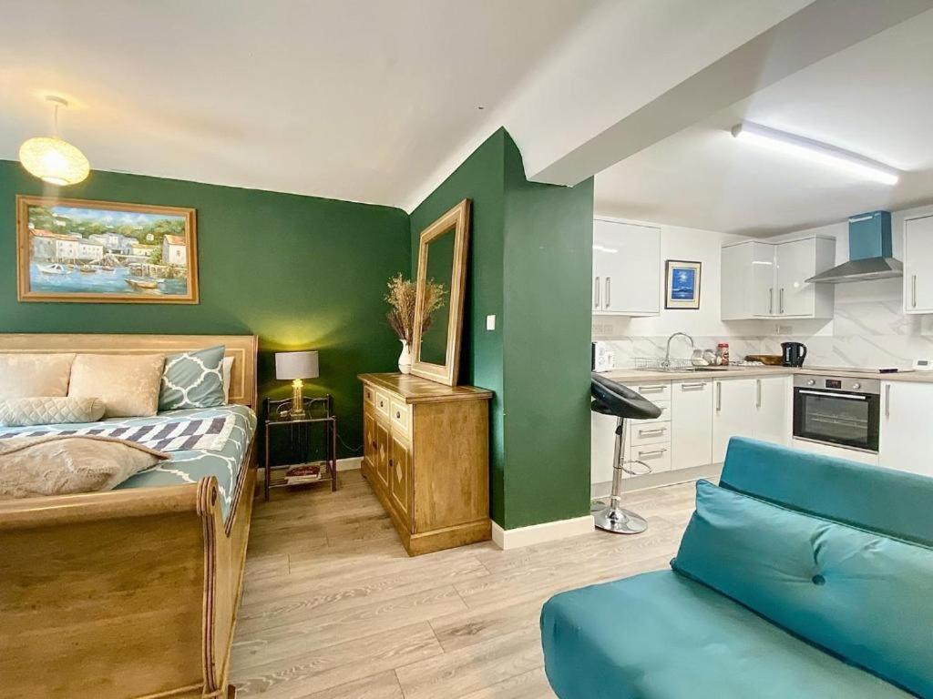 House 1905 - Self Catering Serviced Apartment Tidworth Luaran gambar