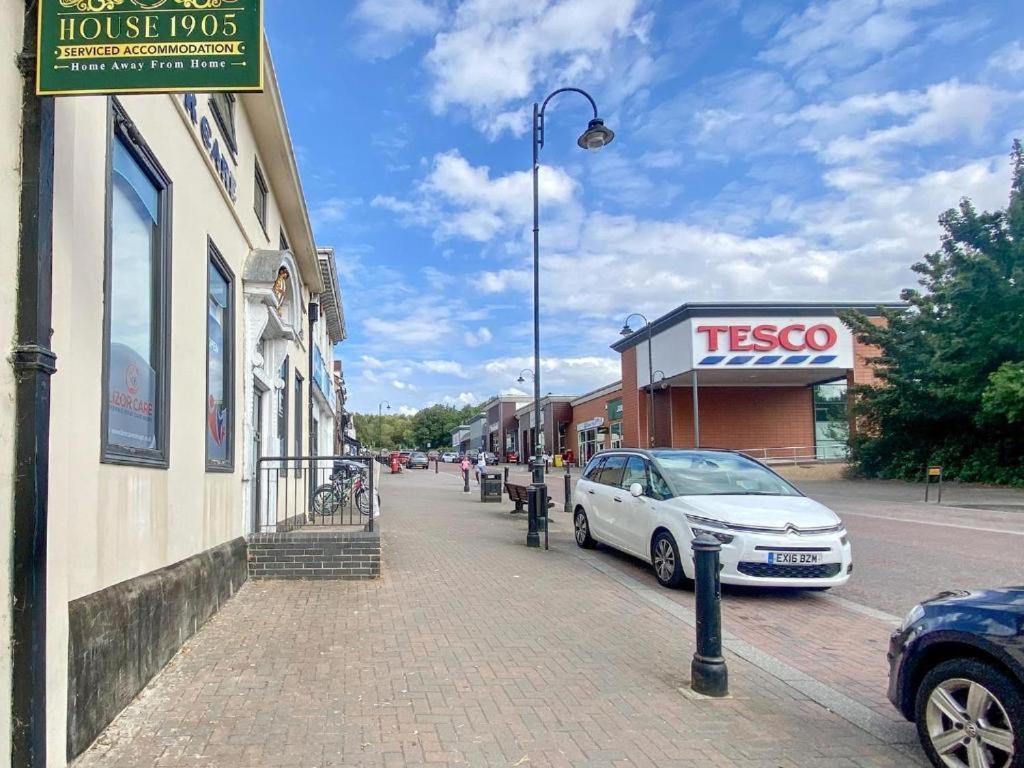 House 1905 - Self Catering Serviced Apartment Tidworth Luaran gambar