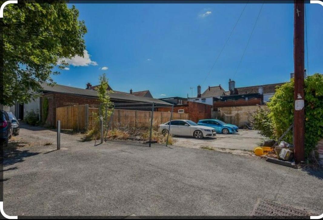 House 1905 - Self Catering Serviced Apartment Tidworth Luaran gambar